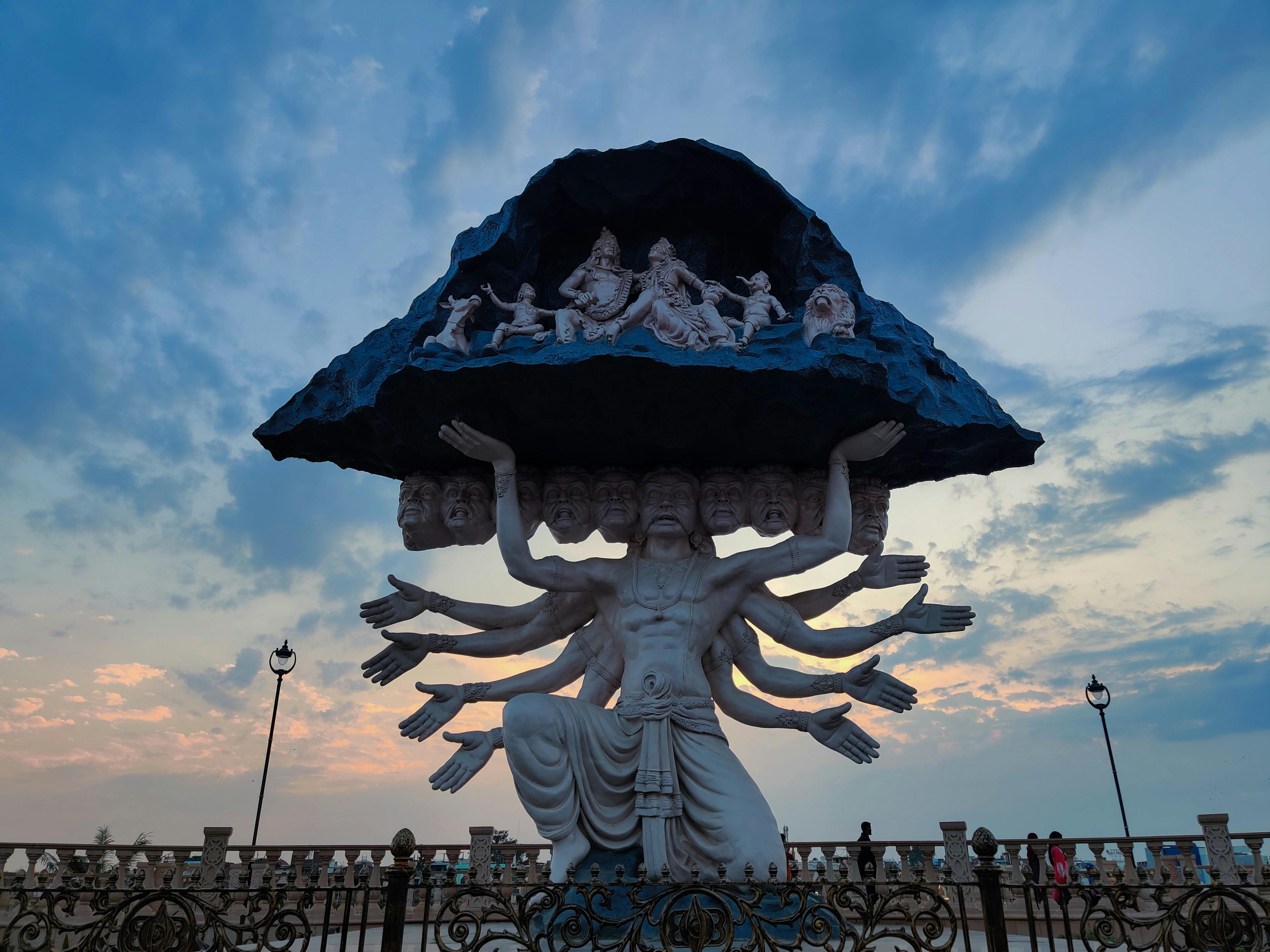 Indore Spiritual Heritage Tour – Ujjain & Omkareshwar gallery 1