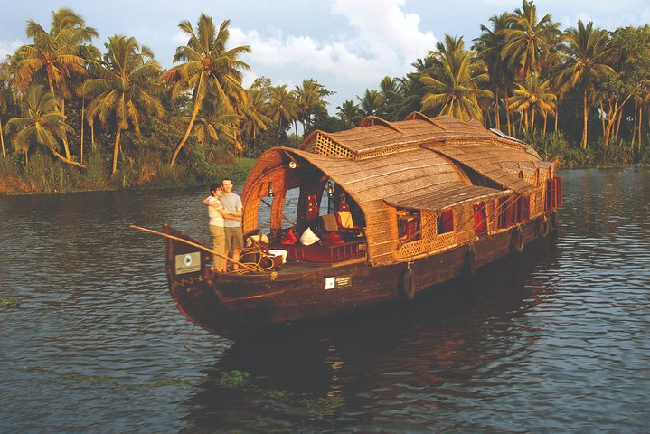 Kerala Backwaters Bliss